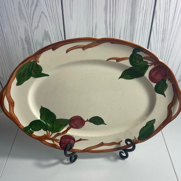 Vintage Franciscan Apple USA 12" x 8" Oval Serving Platter - Picture 1 of 9